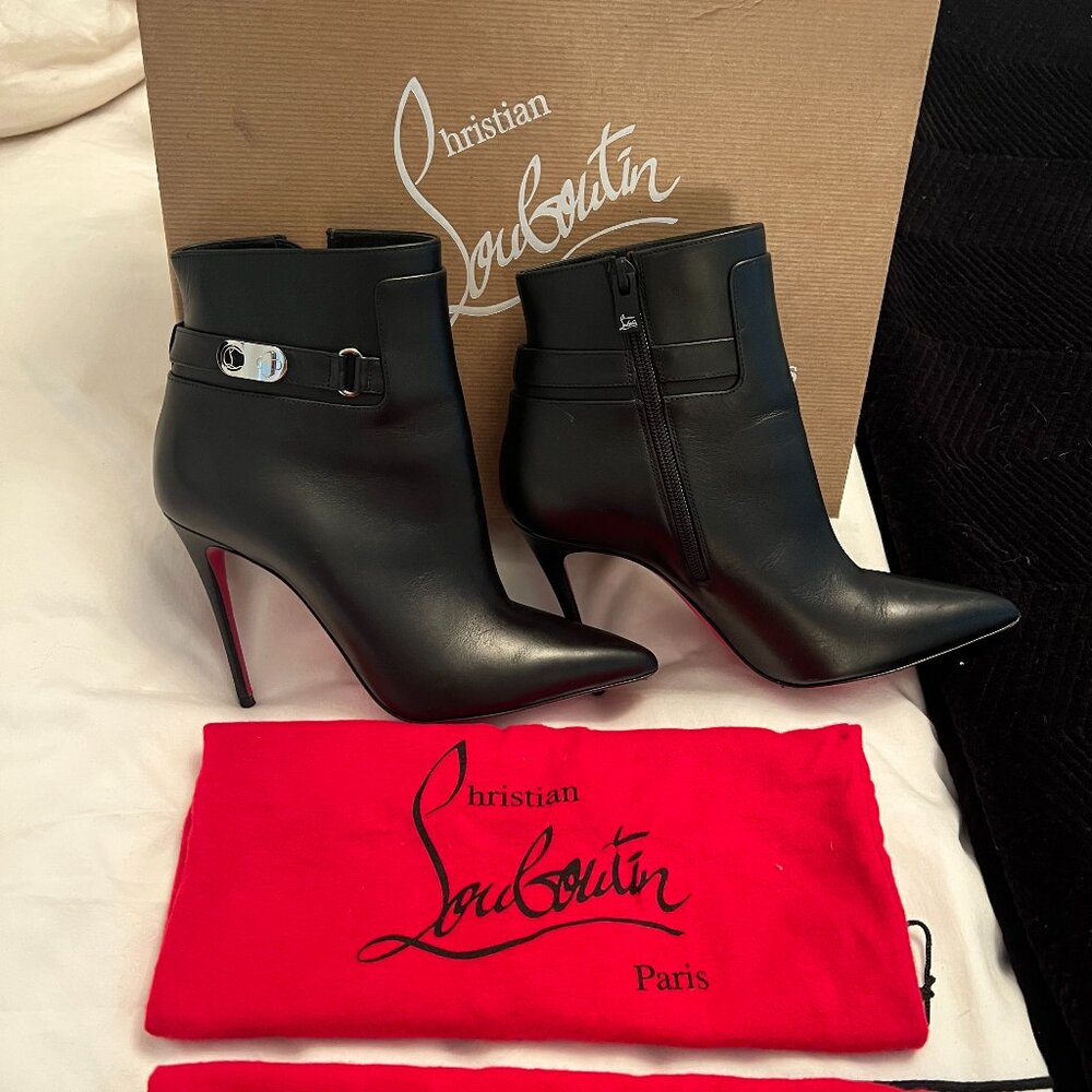 LOCK SO KATE BOOTY by Christian Louboutin - Size: 37.5